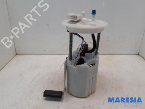 Used Fuel pump OPEL KARL (C16) 1.0 (73 hp) 31517041