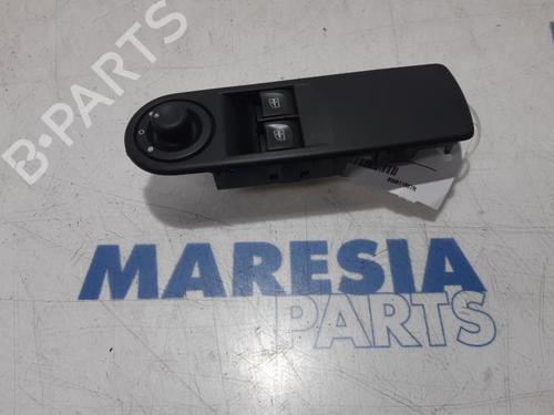 switch-renault-clio-iv-grandtour-kh_-2012-2013-2014-2015-2016-2017-2018-2019-2020-2021-31456760 main image