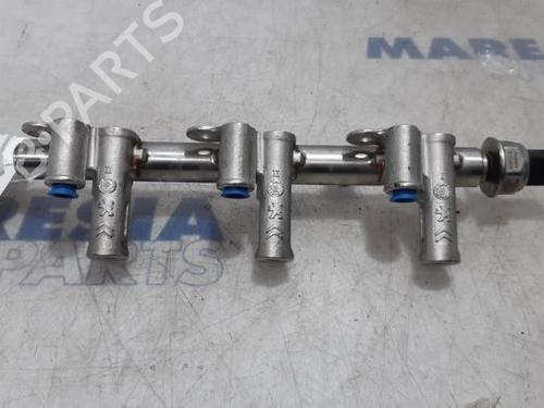 Injection rail CITROËN C3 Picasso (SH_) 1.2 THP 110 (SHHNZ6) | BP31458698M98 - Image 2