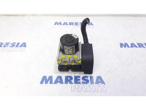 Used ABS pump FIAT DOBLO Cargo (263_) 1.3 D Multijet (90 hp) 31452285