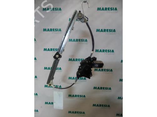 front-right-window-mechanism-alfa-romeo-156-932_-1997-1998-1999-2000-2001-2002-2003-2004-2005-31422462 main image