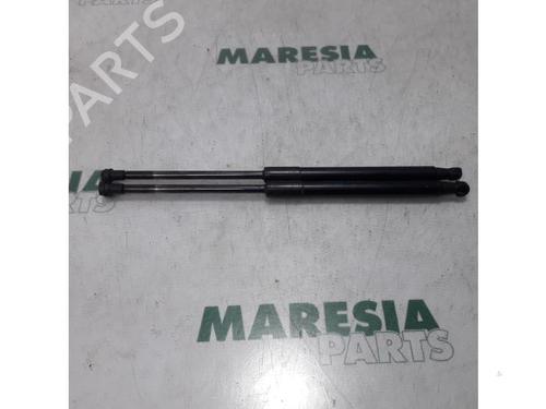 tailgate-lift-support-citroen-c6-td_-2005-2006-2007-2008-2009-2010-2011-2012-31475924 main image