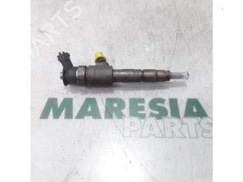Used Injector PEUGEOT 308 SW II (LC_, LJ_, LR_, LX_, L4_) 1.6 BlueHDi 120 (120 hp) 31437447
