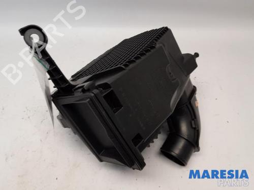 Luftfiltergehäuse für RENAULT CAPTUR I (J5_, H5_) 1.2 TCe 120 (118 hp) 31476112