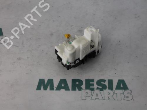 Used Electronic module FIAT PANDA (169_) 1.4 (169AXE1B) (100 hp) 31489992