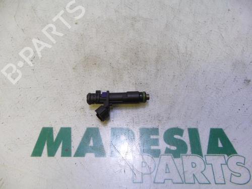 Used Injector PEUGEOT 407 SW (6E_, 6D_) 2.0 16V (140 hp) 31453757