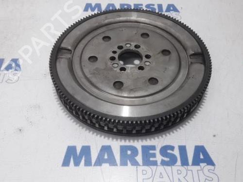 Used Flywheel PEUGEOT 2008 I (CU_) 1.2 THP 110 / PureTech 110 (110 hp) 31494377