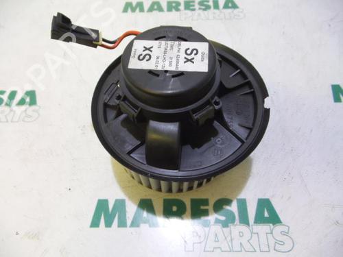 Used Heater blower motor ALFA ROMEO 147 (937_) 1.6 16V T.SPARK ECO (937.AXA1A, 937.BXA1A) (105 hp) 31429823