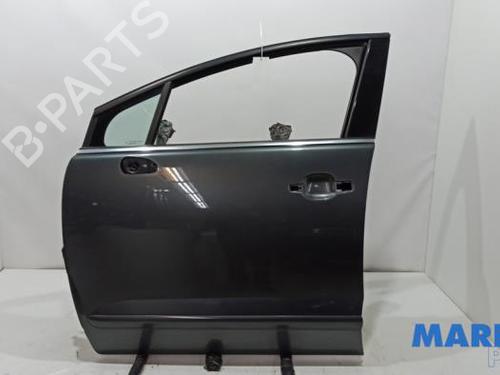 Used Left front door PEUGEOT 5008 (0U_, 0E_) 1.6 16V (156 hp) 31410726