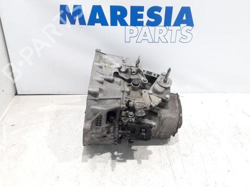 Gearbox PEUGEOT 3008 I MPV (0U_) 1.6 HDi | BP31504633M3
