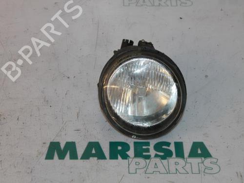 left-front-fog-light-renault-clio-ii-bb_-cb_-1998-1999-2000-2001-2002-2003-2004-2005-2006-2007-2008-2009-2010-2011-2012-2013-2014-2015-2016-31495717 main image