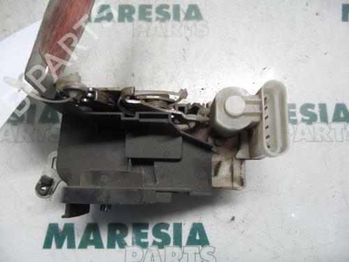 electronic-module-fiat-punto-188_-1999-2000-2001-2002-2003-2004-2005-2006-2007-2008-2009-2010-2011-2012-31458134 main image