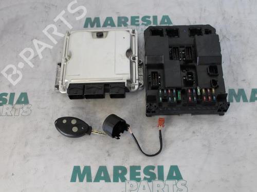 Used Engine control unit (ECU) CITROËN C5 I Break (DE_) 2.0 HDi (DERHZB, DERHZE) (109 hp) 31475955
