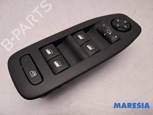 Comutador PEUGEOT 2008 I (CU_) 1.6 VTi (120 hp) 31387657