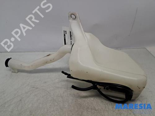 Used Windscreen washer tank ALFA ROMEO GIULIETTA (940_) 1.4 TB (940FXA1A, 940FXT1A) (120 hp) 31672828