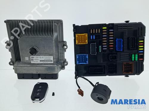 Used Engine control unit (ECU) Engine control unit (ECU) CITROËN C3 III (SX) 1.2 THP 110 (SXHNPS, SXHNZT, SXHNZ6) (110 hp) 33964407 33964407