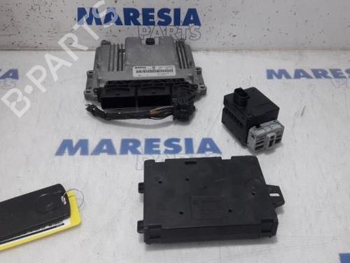 Used Engine control unit (ECU) RENAULT CLIO IV Grandtour (KH_) 1.5 dCi 90 (KHN3, KHN4) (90 hp) 31482422