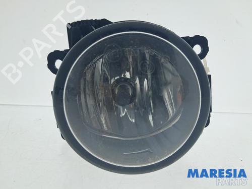 Used Right front fog light Right front fog light RENAULT KADJAR (HA_, HL_) 1.2 TCe 130 (HLMR) (130 hp) 39690219 39690219