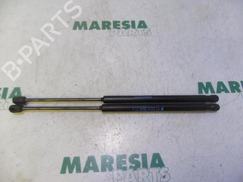 Used Tailgate lift support ALFA ROMEO BRERA (939_) 2.2 JTS (939.DXB11) (185 hp) 31412235