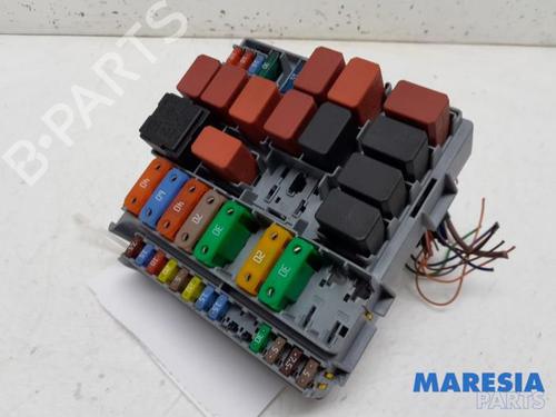Used Fuse box FIAT 500 C (312_) 0.9 (312AG1A) (86 hp) 31431289