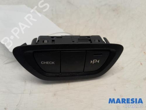 switch-citroen-c5-iii-rd_-2008-2009-2010-2011-2012-2013-2014-2015-2016-2017-31416611 main image