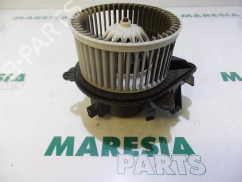 Used Heater blower motor FIAT PUNTO (188_) 1.2 16V 80 (188.233, .235, .253, .255, .333, .353, .639,... (80 hp) 31394703