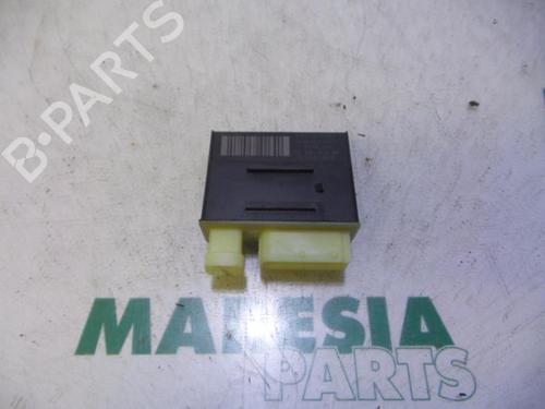 electronic-sensor-citroen-c4-picasso-ii-2013-31498354 main image