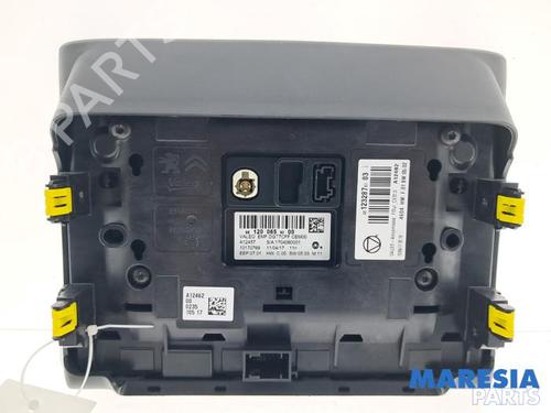 Display CITROËN C3 III (SX) 1.2 THP 110 (SXHNPS, SXHNZT, SXHNZ6) | BP34006983C48 - Image 4