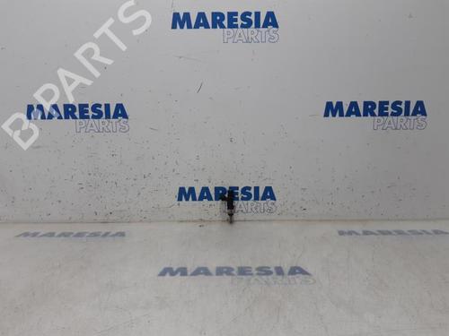 injector-renault-clio-iv-bh_-2012-2013-2014-2015-2016-2017-2018-2019-2020-2021-31443664 main image