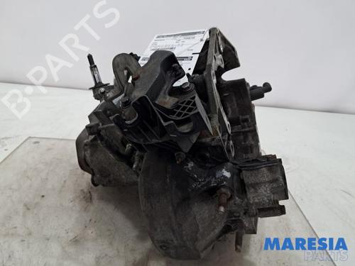 Getriebe für CITROËN BERLINGO MULTISPACE (B9) 1.6 (90 hp) 31470539