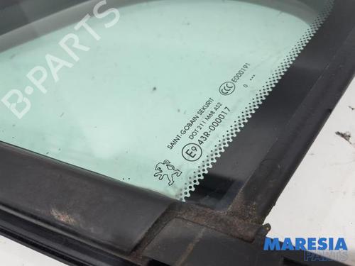 Front right quarter glass PEUGEOT 3008 I MPV (0U_) 1.6 THP | BP31531999C112