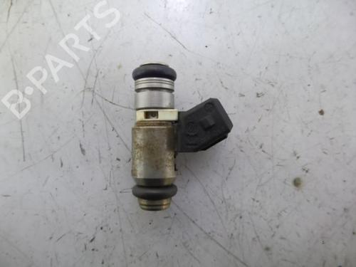 Used Injector FIAT SEICENTO / 600 (187_) 1.1 (187AXB, 187AXB1A, 187AXC1A02) (54 hp) 31488145