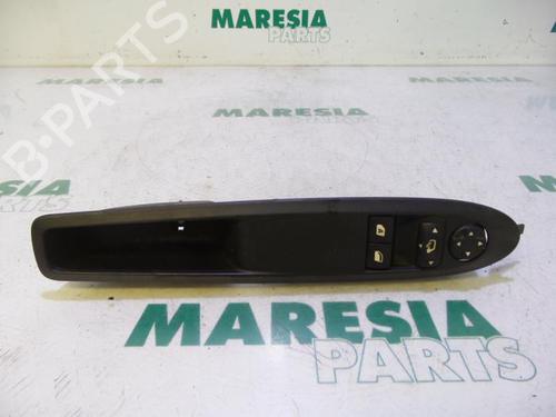 switch-citroen-ds3-sa_-2009-2010-2011-2012-2013-2014-2015-2016-31483296 main image