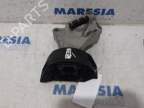 Used Gearbox mount RENAULT CLIO IV (BH_) 0.9 TCe 90 (BHNF, BHMA, BHMH, BHJK, BHJR) (90 hp) 31521791