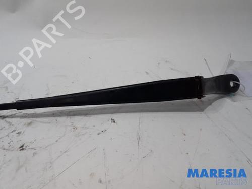 Front windshield wiper arm CITROËN C3 III (SX) 1.2 VTi 82 | BP31468675C143