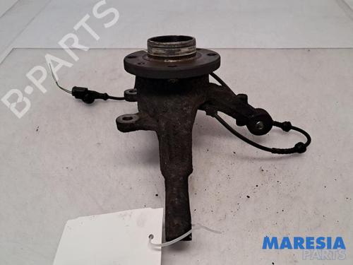 Used Right front steering knuckle RENAULT CLIO III Grandtour (KR0/1_) 1.2 16V (KR0P) (101 hp) 31487264
