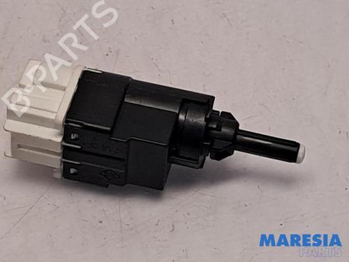 switch-renault-clio-iv-bh_-2012-2013-2014-2015-2016-2017-2018-2019-2020-2021-31532010 main image