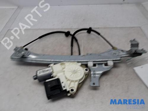 Used Rear right window mechanism Rear right window mechanism RENAULT MEGANE III Grandtour (KZ0/1) 1.5 dCi (KZ09, KZ0D, KZ1G, KZ29, KZ14, KZ1W, KZ10, KZ1F,... (110 hp) 39896623 39896623
