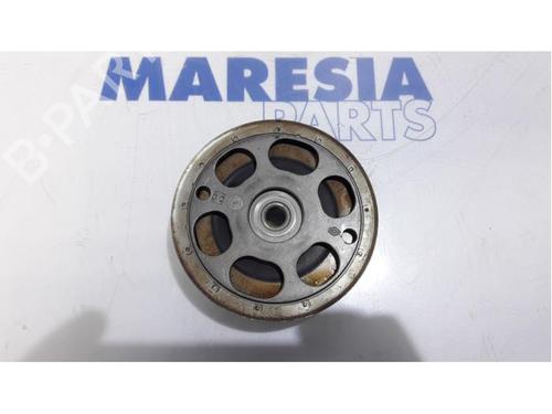 Pulley RENAULT GRAND SCÉNIC II (JM0/1_) 2.0 | BP31492353M122