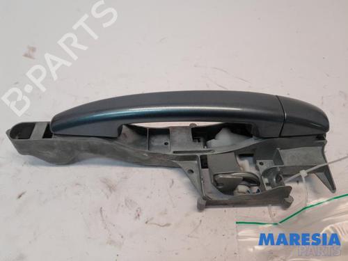 Used Front right exterior door handle Front right exterior door handle 31455915 31455915
