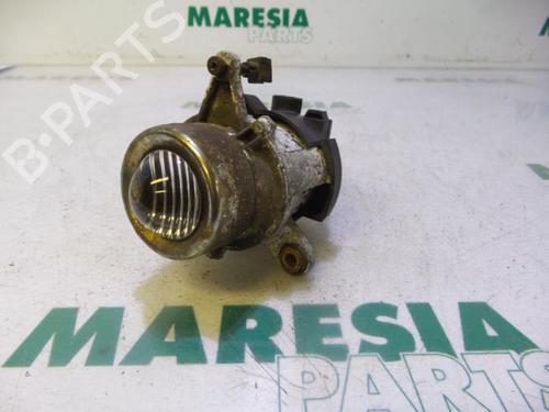 Used Left front fog light ALFA ROMEO 147 (937_) 1.9 JTDM 16V (937.AXN1B, 937.BXN1B) (150 hp) 31494688