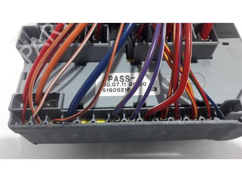 Fuse box FIAT 500 (312_) 0.9 (312AXG1A, 312.AXG11) | BP31396102E1
