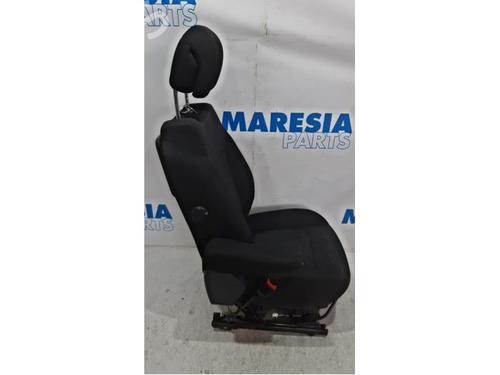 Left front seat PEUGEOT 5008 (0U_, 0E_) 1.6 16V | BP31523250C15