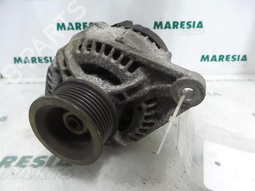 alternator-alfa-romeo-146-930_-1994-1995-1996-1997-1998-1999-2000-2001-31429553 main image