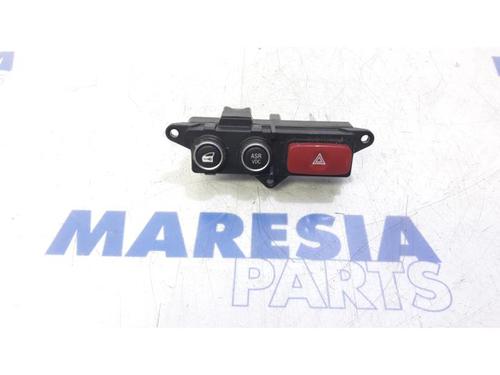 switch-alfa-romeo-brera-939_-2006-2007-2008-2009-2010-2011-31529843 main image