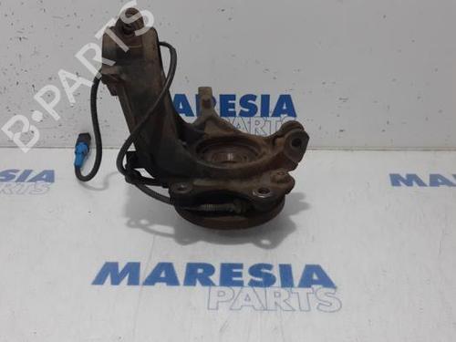 Used Right front steering knuckle PEUGEOT 208 I (CA_, CC_) 1.6 VTi (120 hp) 31430715