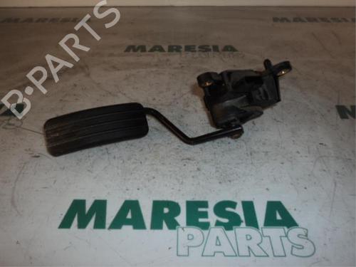 Used Electronic module RENAULT GRAND SCÉNIC II (JM0/1_) 1.6 (113 hp) 31400649