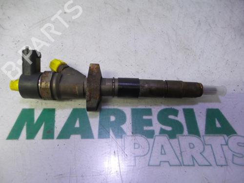 Used Injector RENAULT ESPACE IV (JK0/1_) 2.2 dCi (JK0H) (150 hp) 31486028