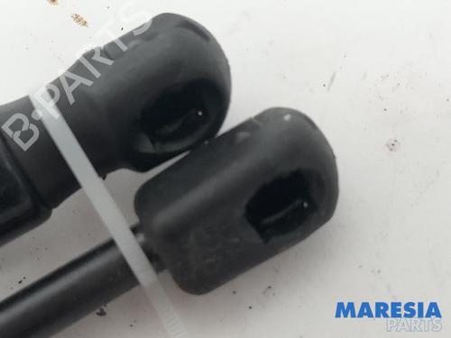 Gasdæmper bagklap CITROËN C4 Picasso II 1.6 THP 155 (156 hp) 31524451