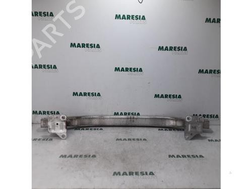 Front bumper reinforcement RENAULT GRAND SCÉNIC II (JM0/1_) 2.0 | BP31435698C109